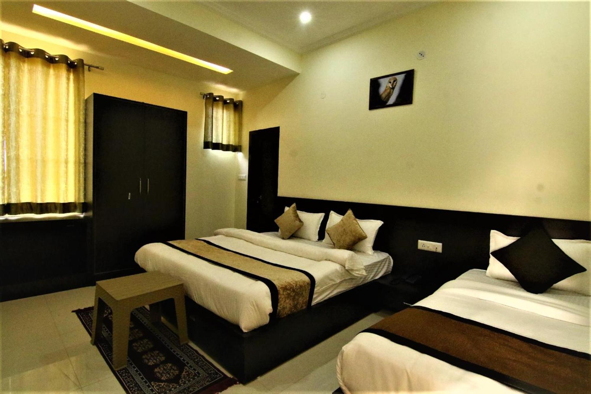 Hotel Ravi Residency Bharatpur Exterior foto